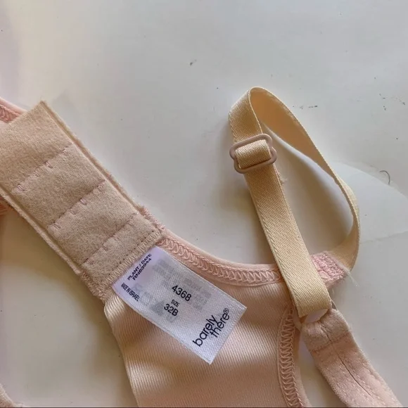 BARELY THERE  light pink natural stretchy soft cup underwire bra minimalist - Picture 5 of 8